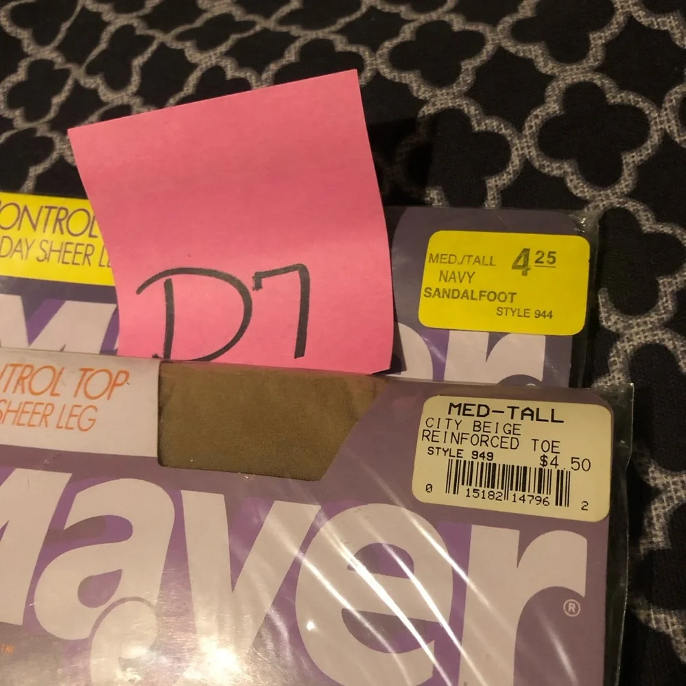 VTG Berkshire Mayer Navy Sandalfoot Beige Pantyhose Tights Sz Medium Tall LOT D7